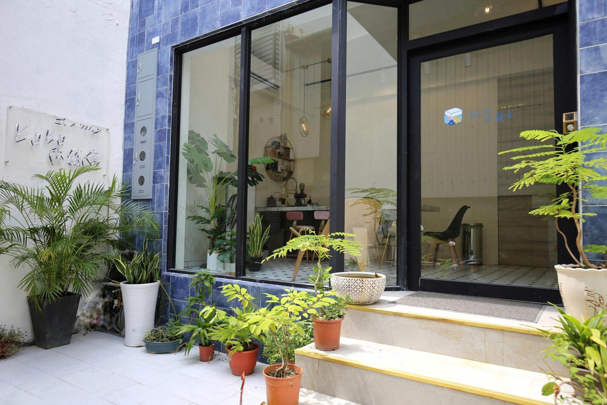 Yes Yes I Am Willing 好的我願意台南民宿 Apartamento Exterior foto